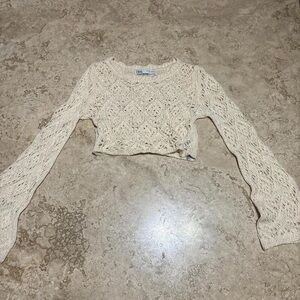 Zara Beige Knit Cropped Sweater